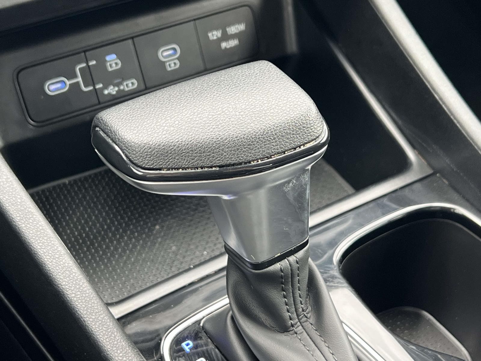 2025 Hyundai Tucson SE - Photo 29