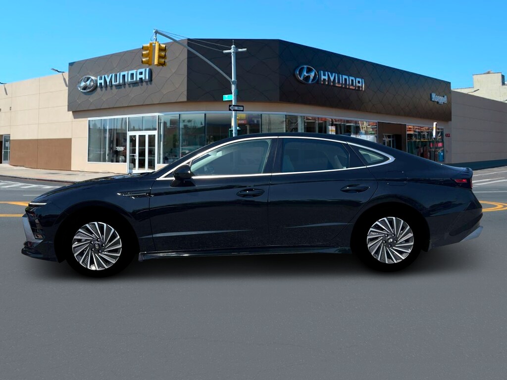 New 2026 Hyundai Sonata Hybrid SEL Sedan