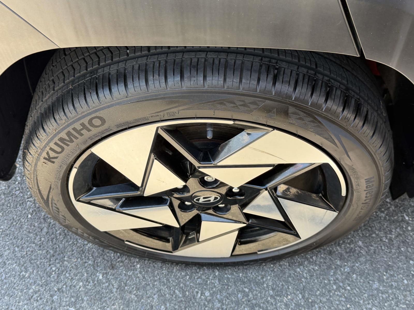 2024 Hyundai Kona Limited - Photo 7