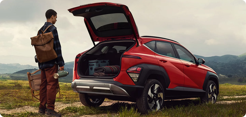 Hands-free smart power liftgate