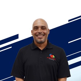 Staff member LUIS MARTINEZ from ID_5f062c4c6e53