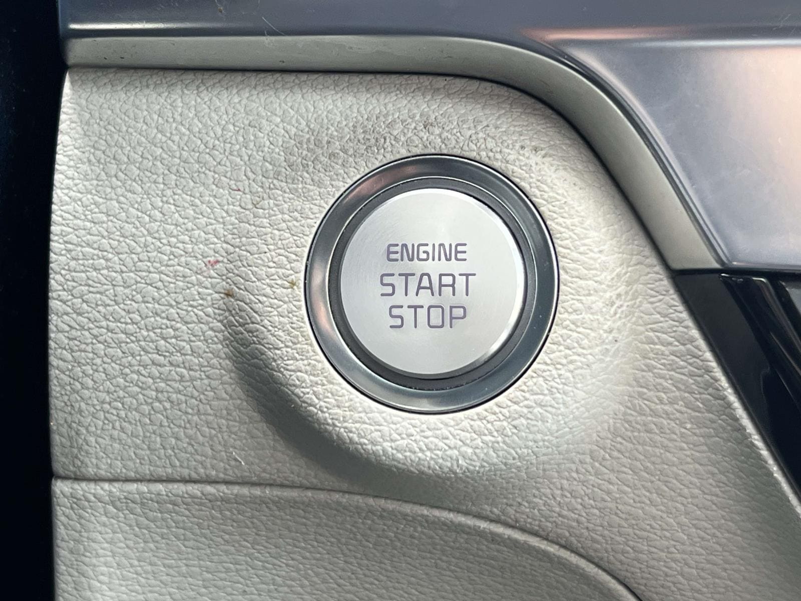 2023 Kia Telluride SX - Photo 31