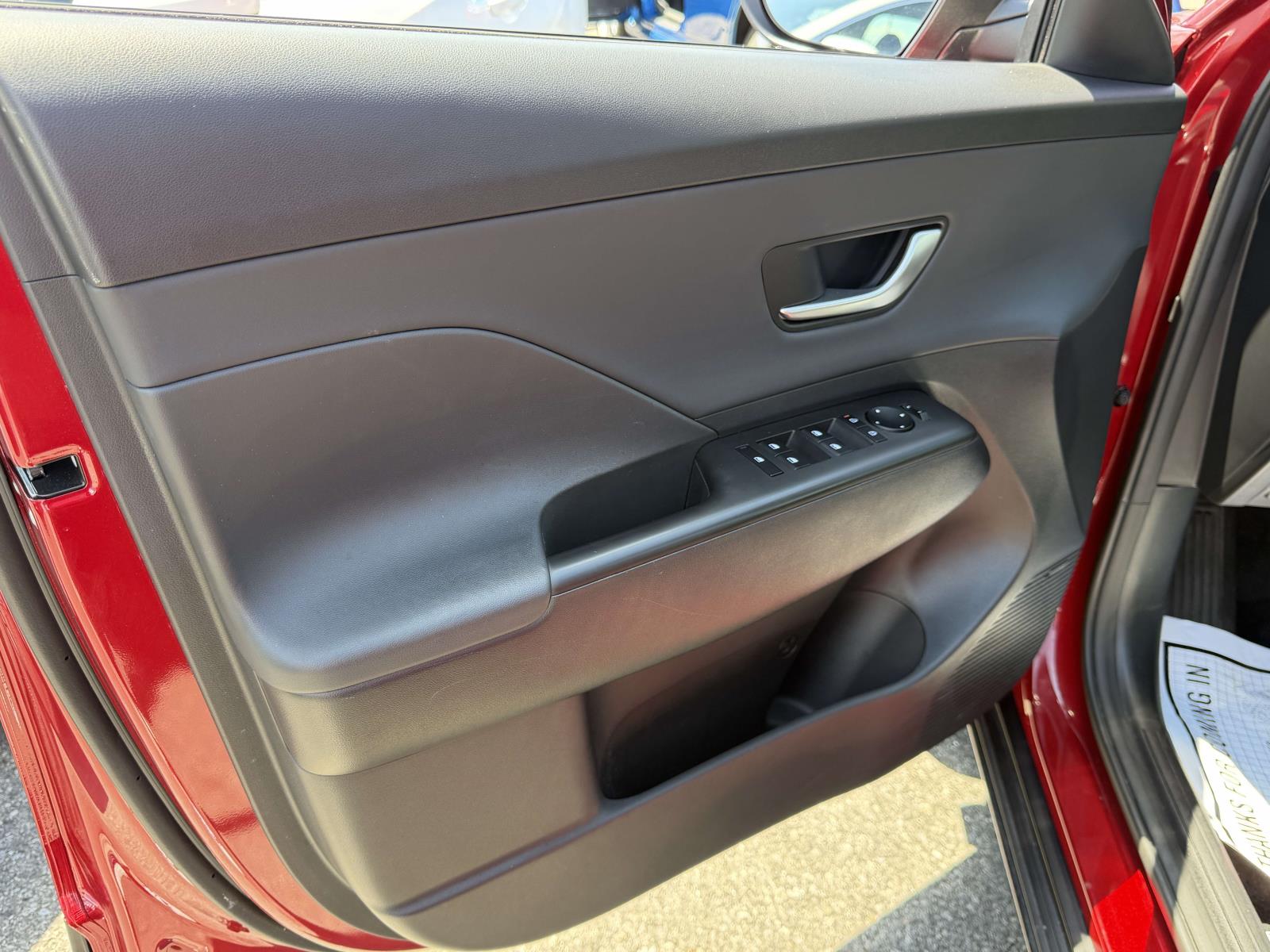 2024 Hyundai Kona Limited - Photo 15