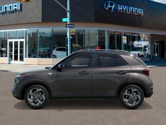 2025 Hyundai Venue Limited photo 2