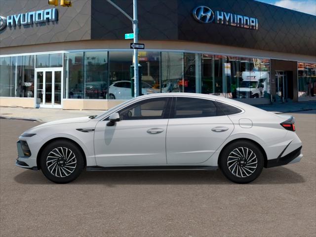 2025 Hyundai Sonata Hybrid SEL photo 3