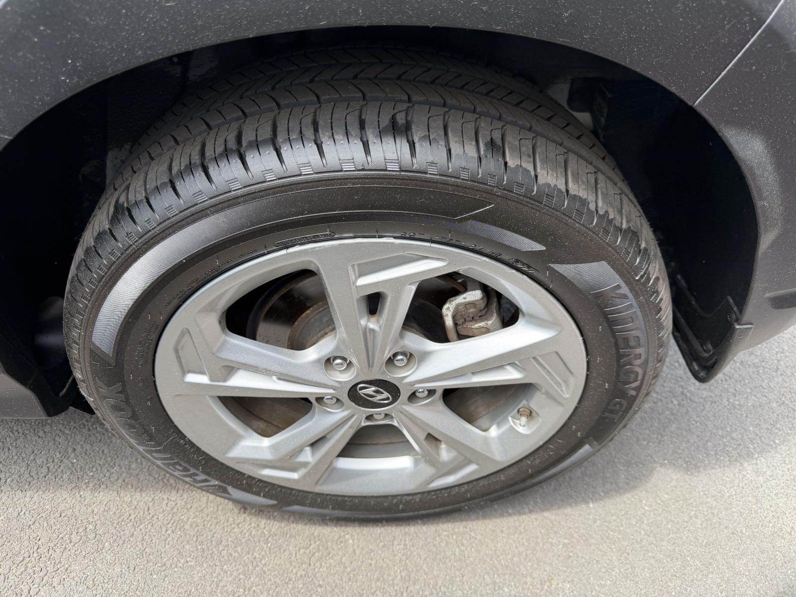 2023 Hyundai Kona SEL - Photo 7