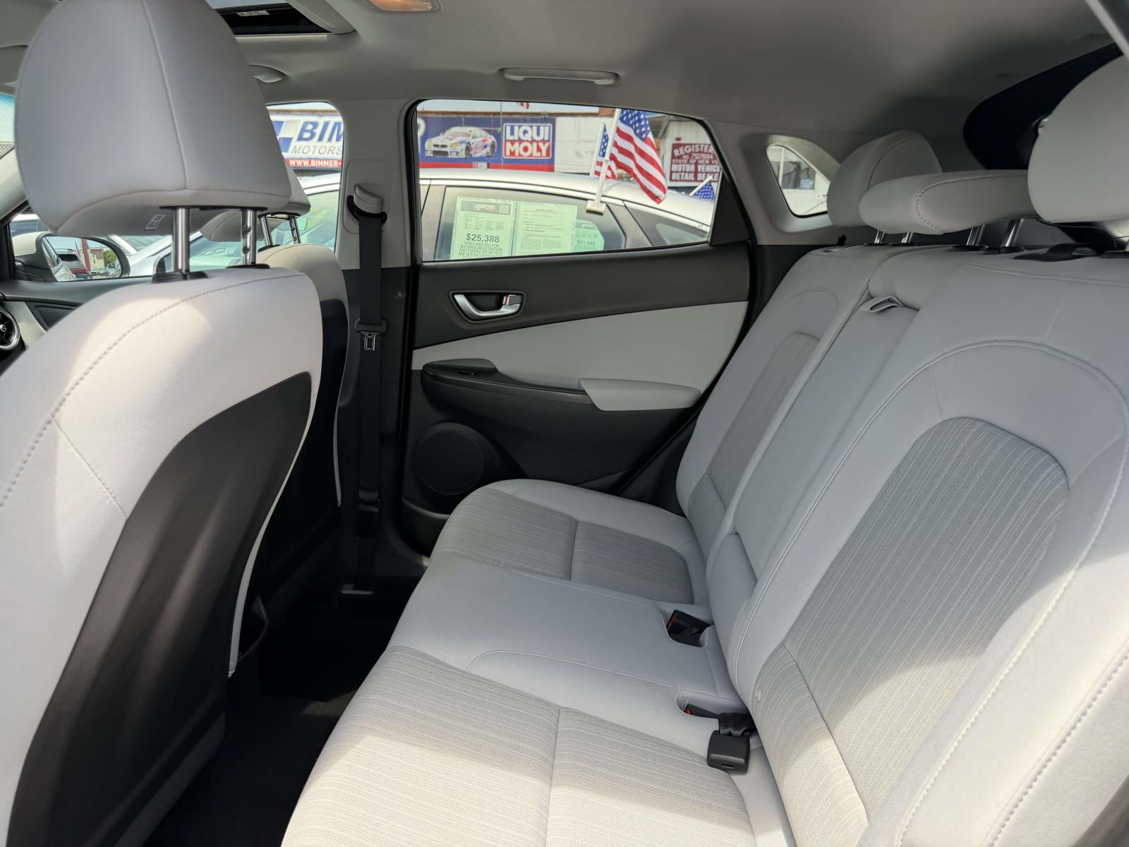 2023 Hyundai Kona SEL - Photo 12