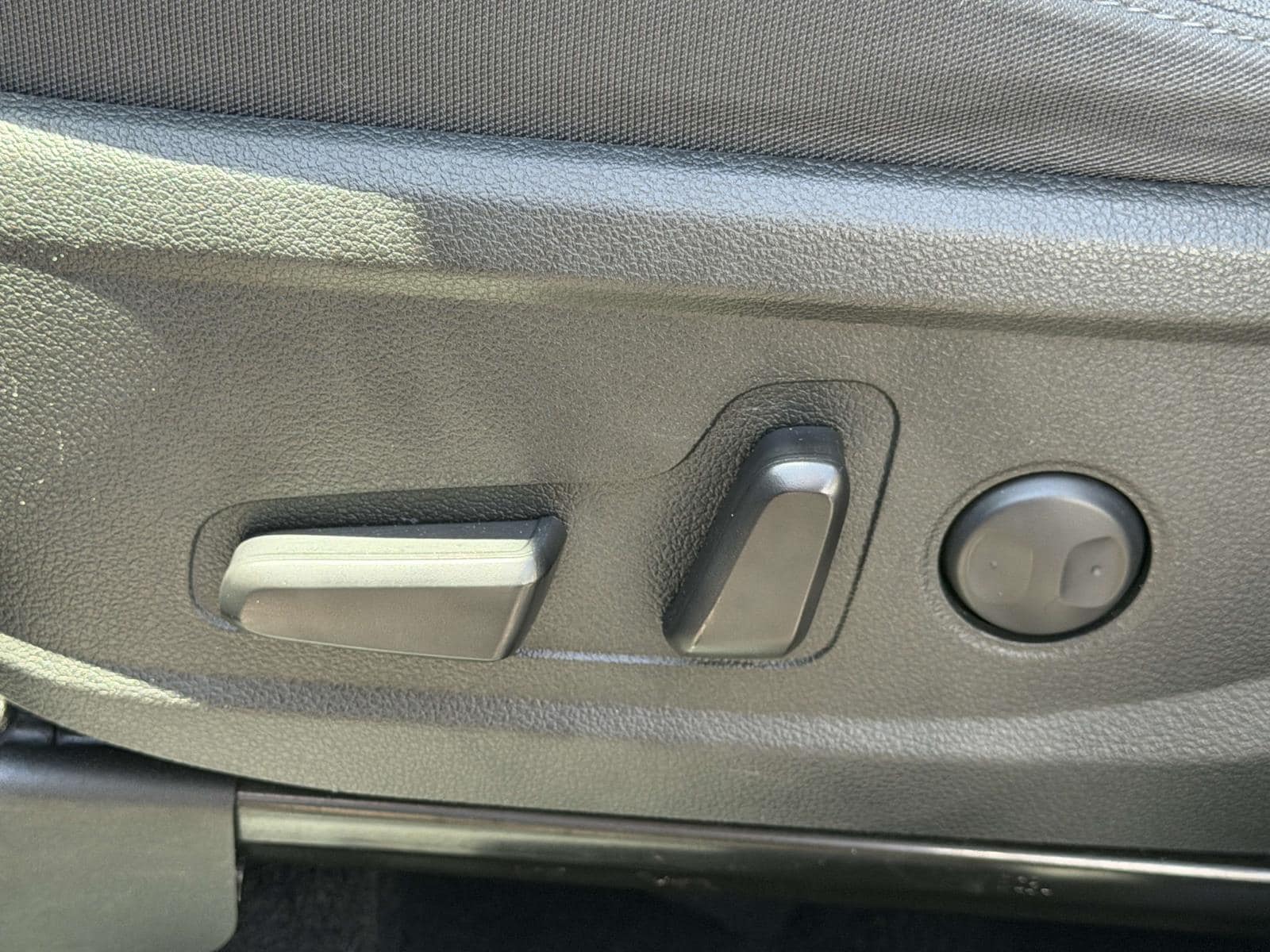 2022 Hyundai Santa Fe SEL - Photo 19