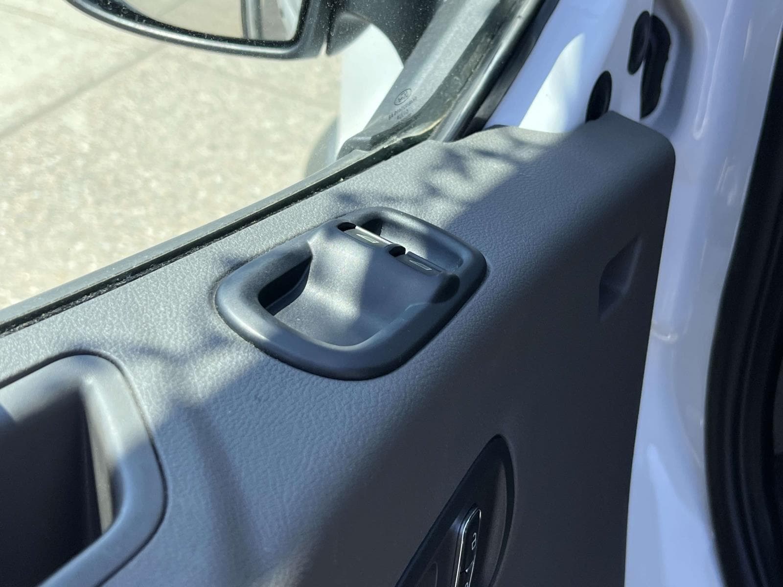 2024 Ford Transit Passenger Van XL - Photo 16