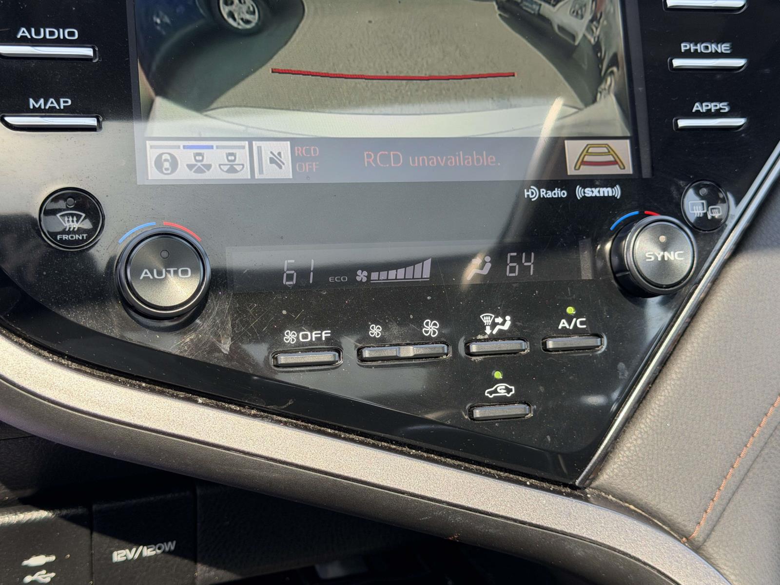 2019 Toyota Camry XLE - Photo 30