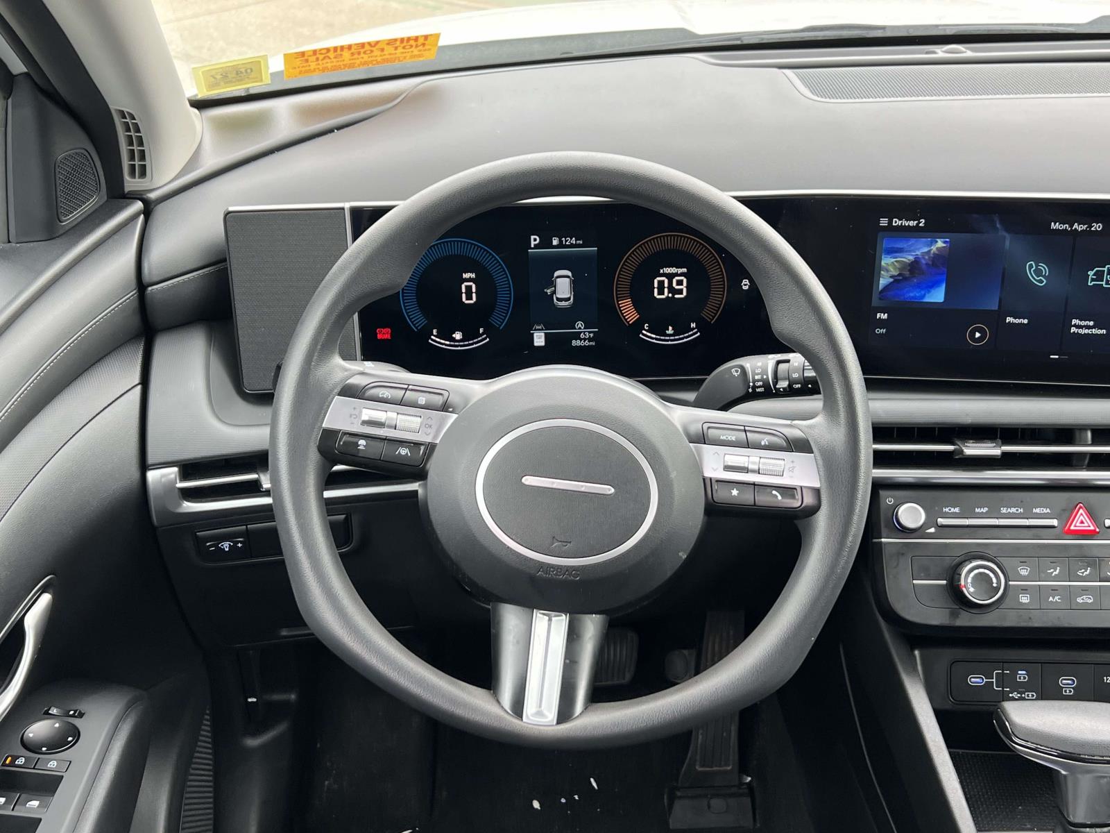 2025 Hyundai Tucson SE - Photo 13