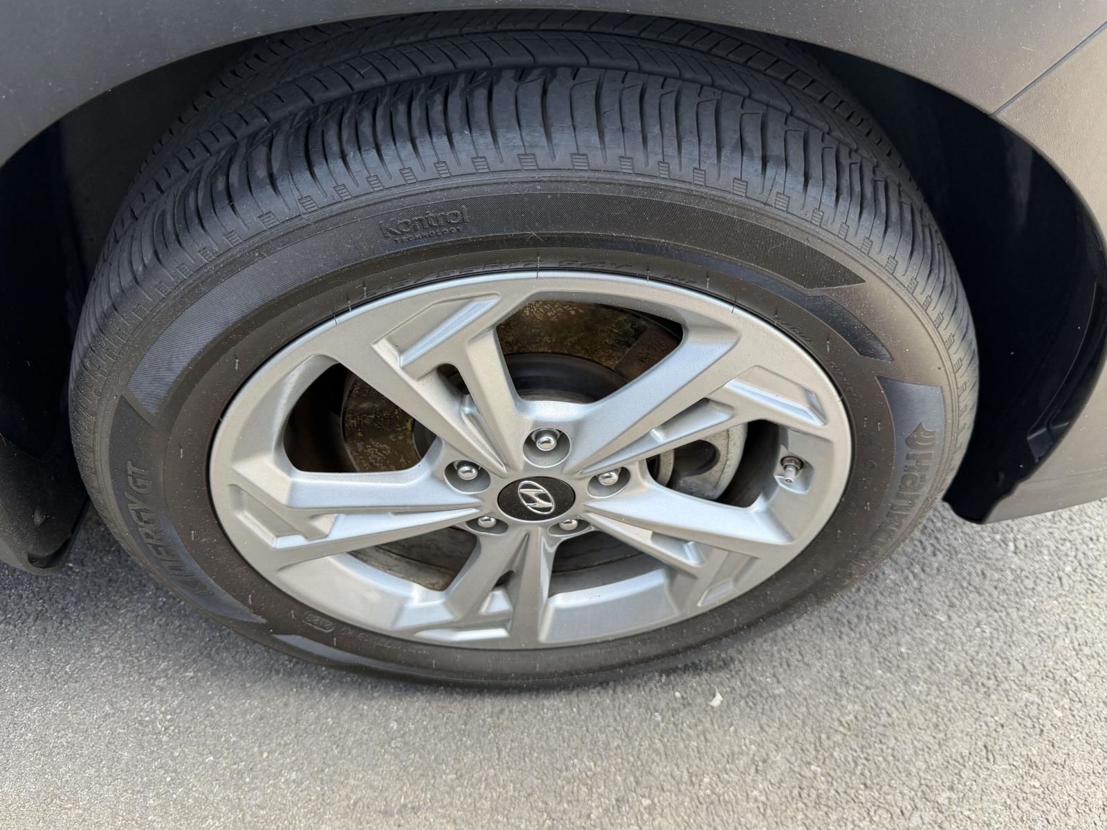 2023 Hyundai Kona SEL - Photo 6