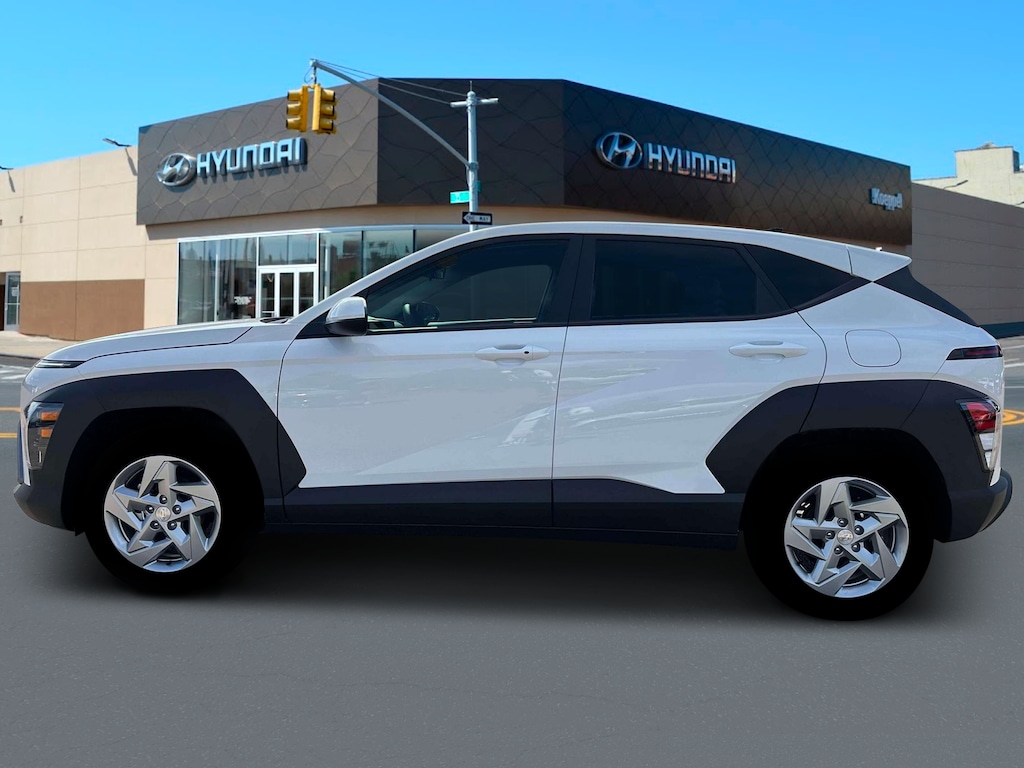 New 2026 Hyundai Kona SE AWD SUV