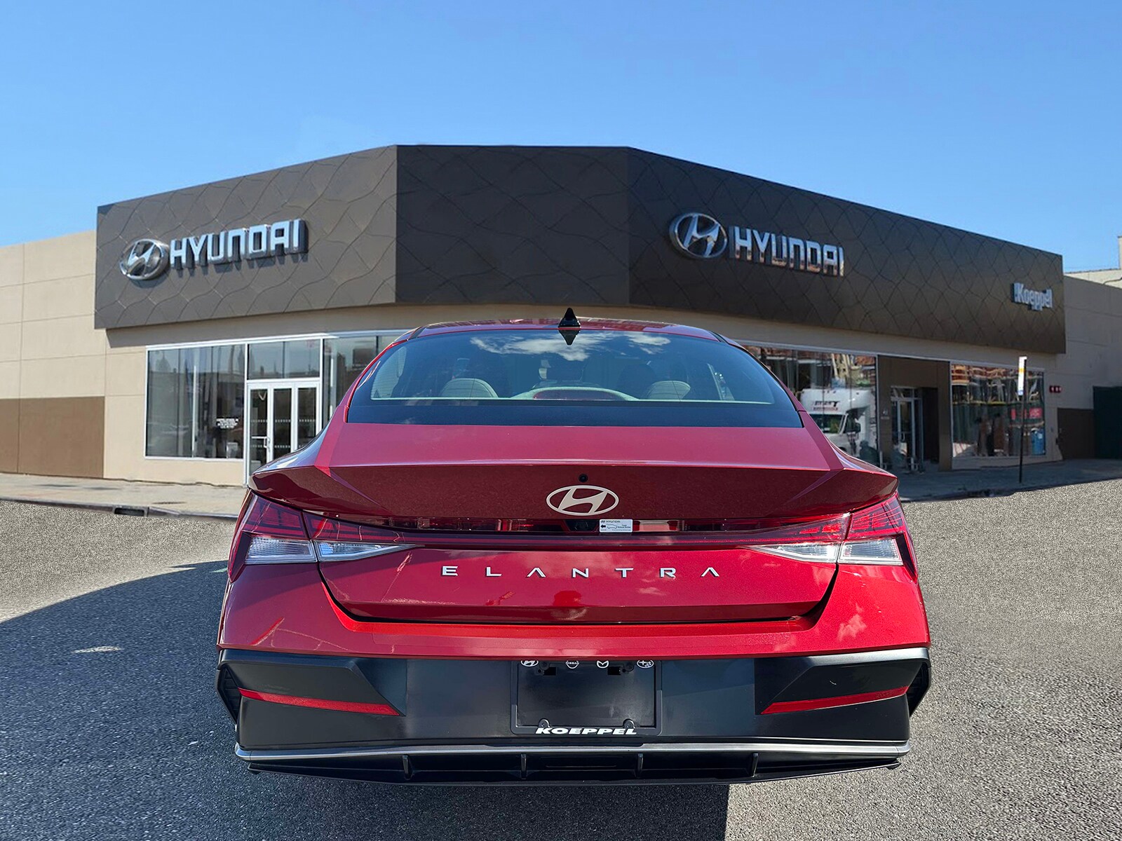 2024 Hyundai Elantra SEL photo 3