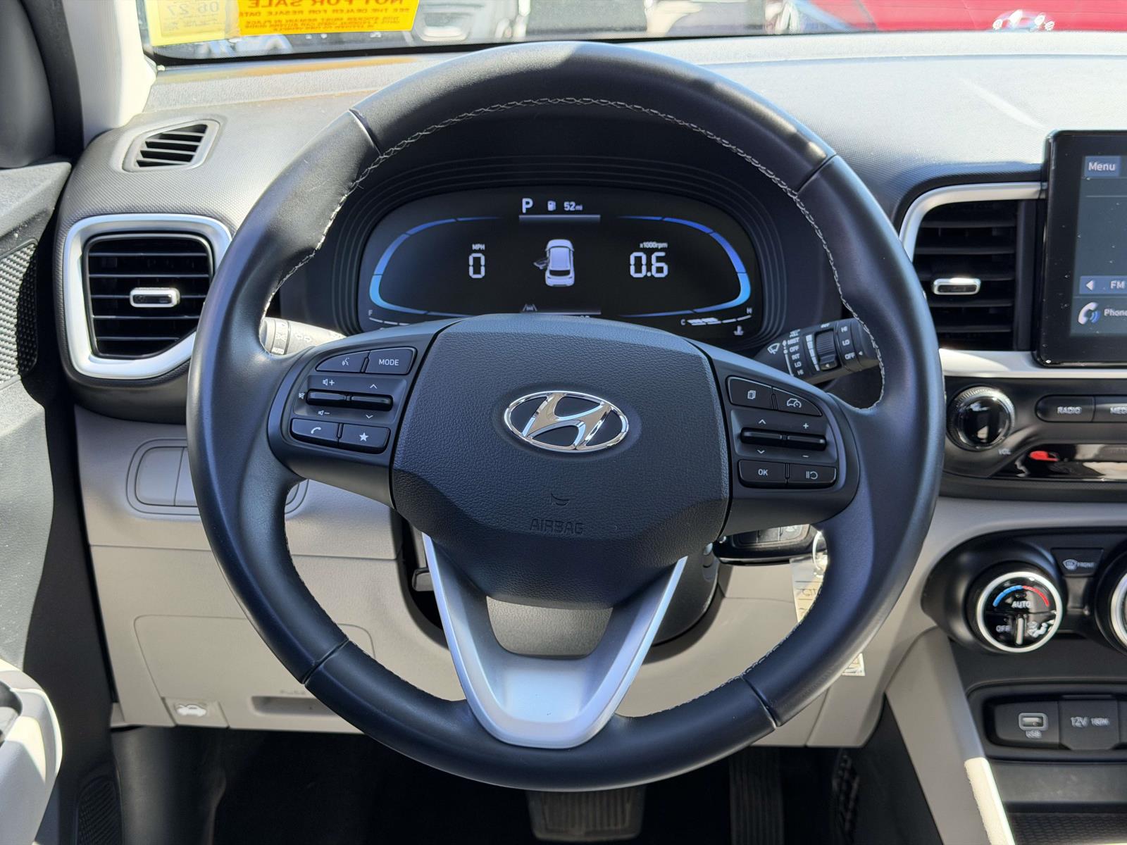 2023 Hyundai Venue SEL - Photo 15