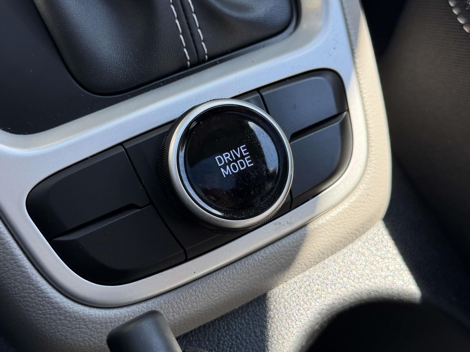 2023 Hyundai Venue SEL - Photo 32