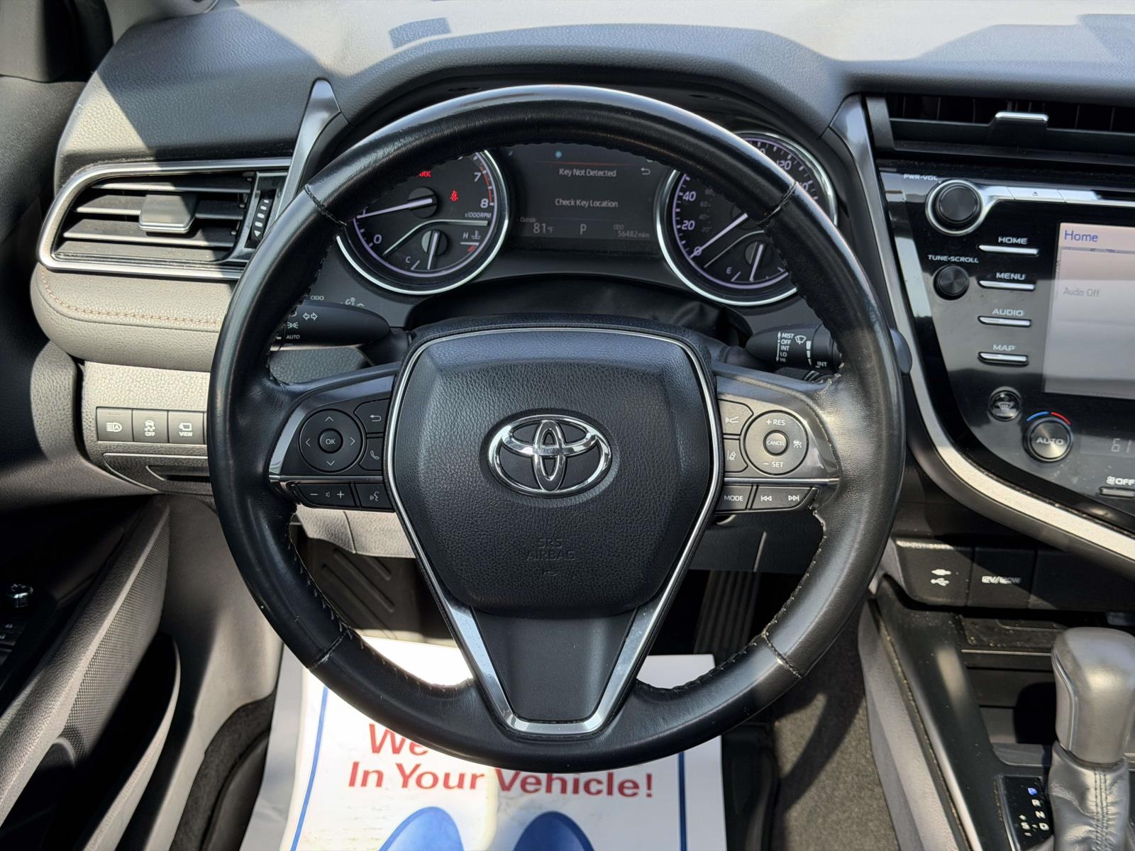 2019 Toyota Camry XLE - Photo 14