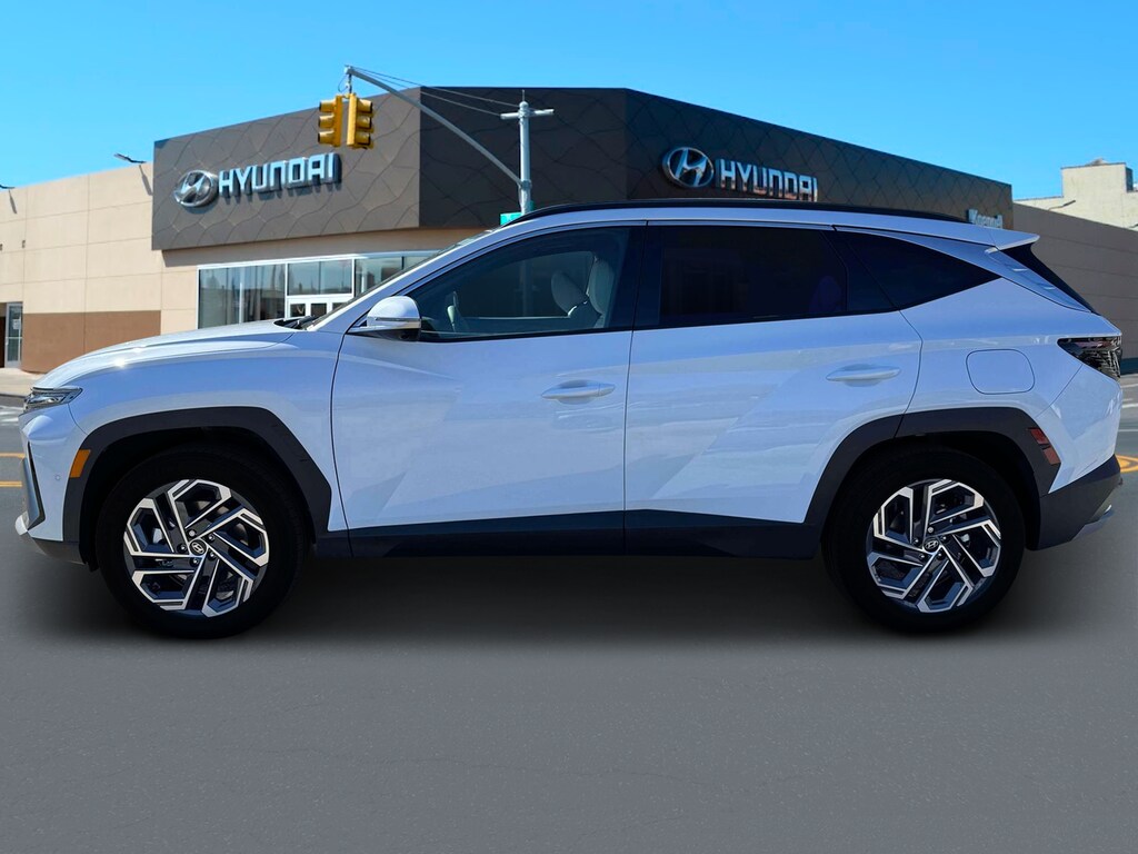 New 2026 Hyundai Tucson Plug-In Hybrid Limited SUV