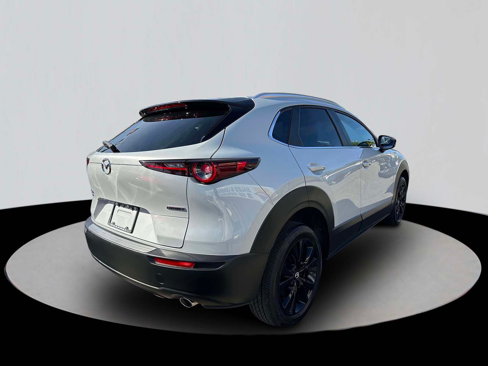 2025 Mazda CX-30 2.5 Select Sport photo 3