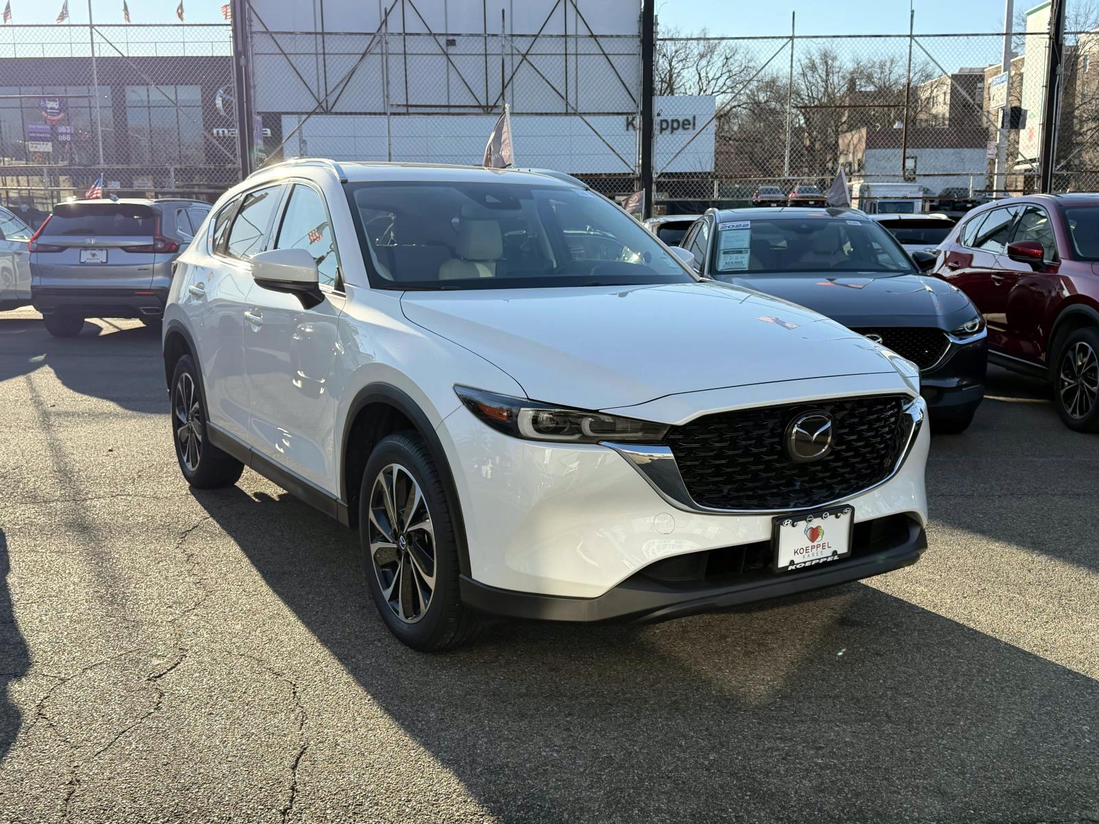 2023 Mazda CX-5 S Premium package's photo
