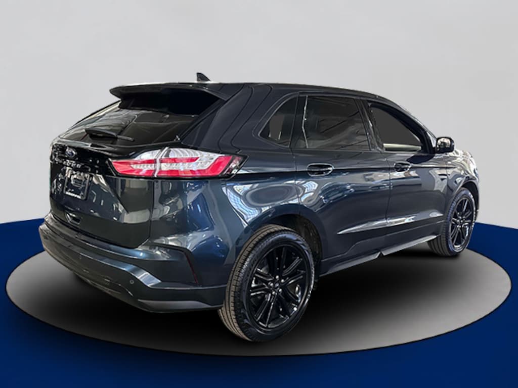Used 2024 Ford Edge