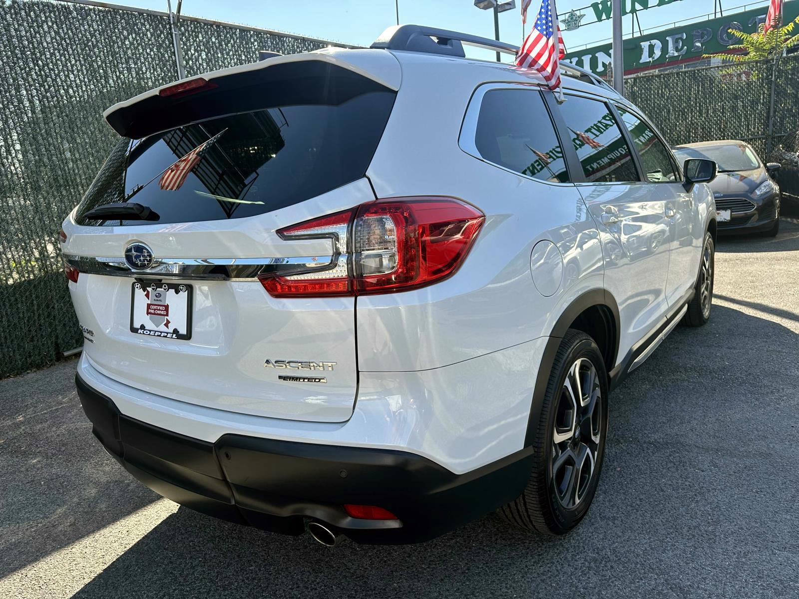2023 Subaru Ascent Limited photo 3