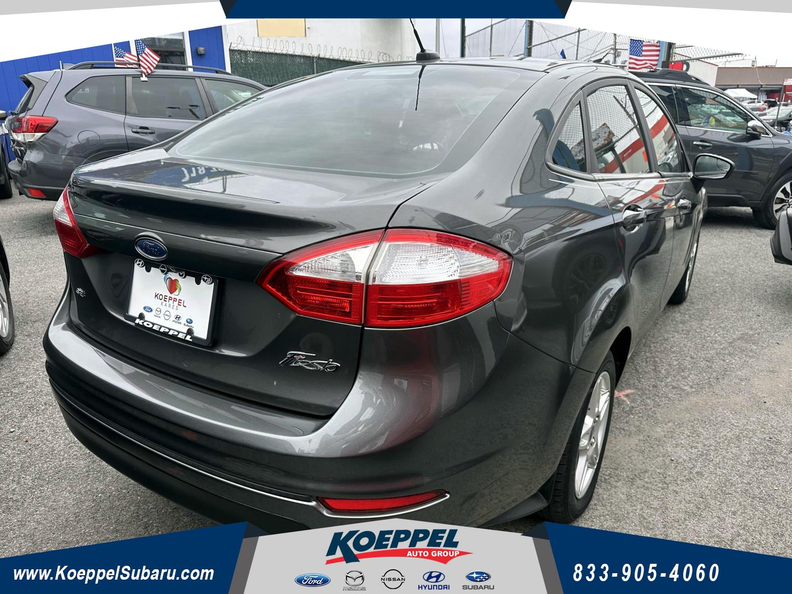 2018 Ford Fiesta SE photo 2