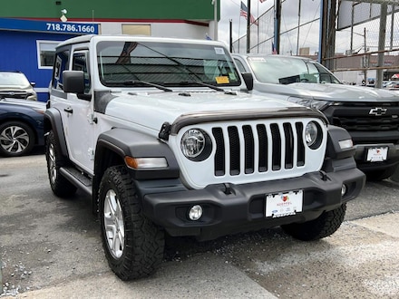 2022 Jeep Wrangler SUV 1C4GJXAG1NW249623