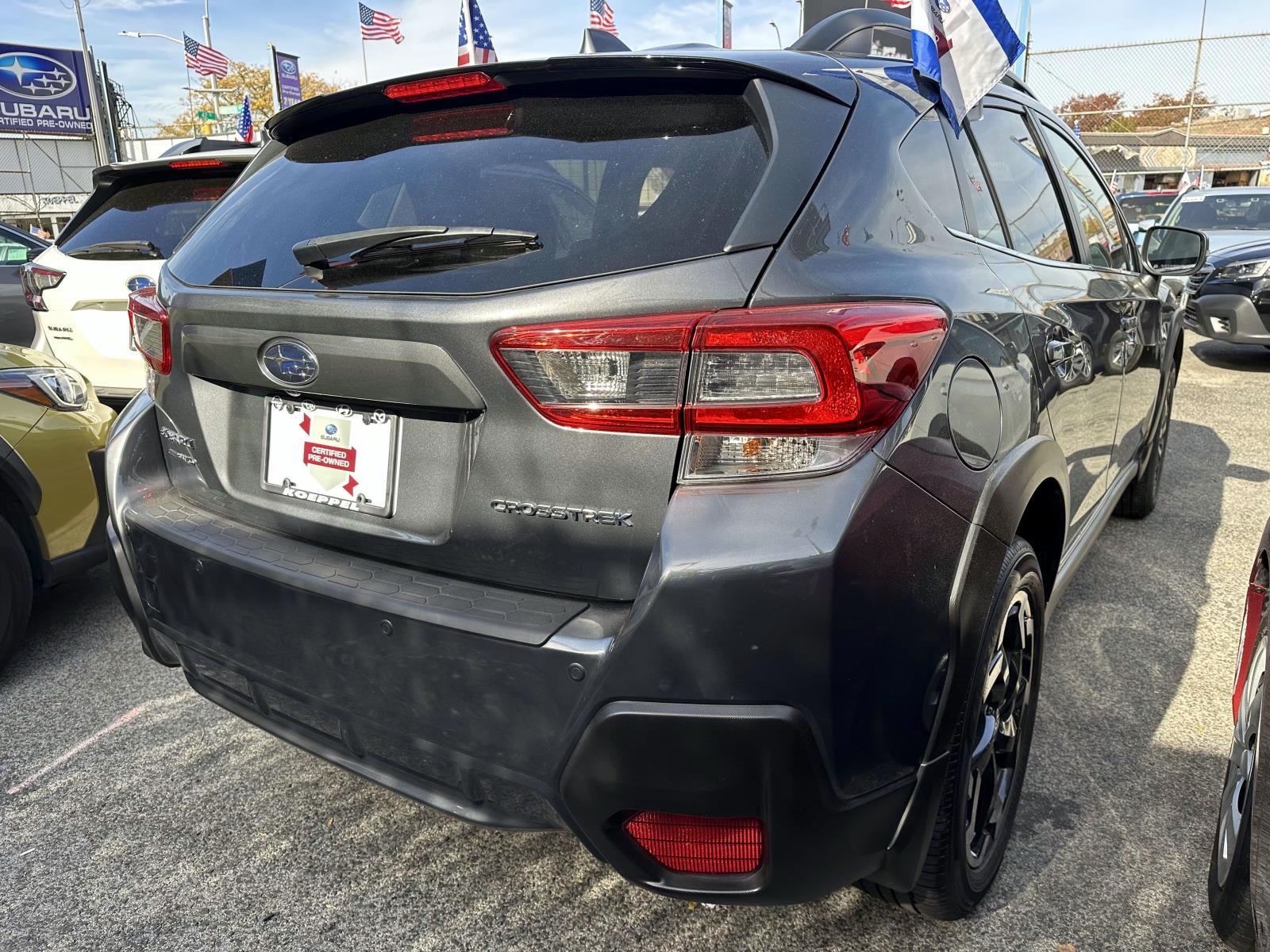2023 Subaru Crosstrek Limited photo 2