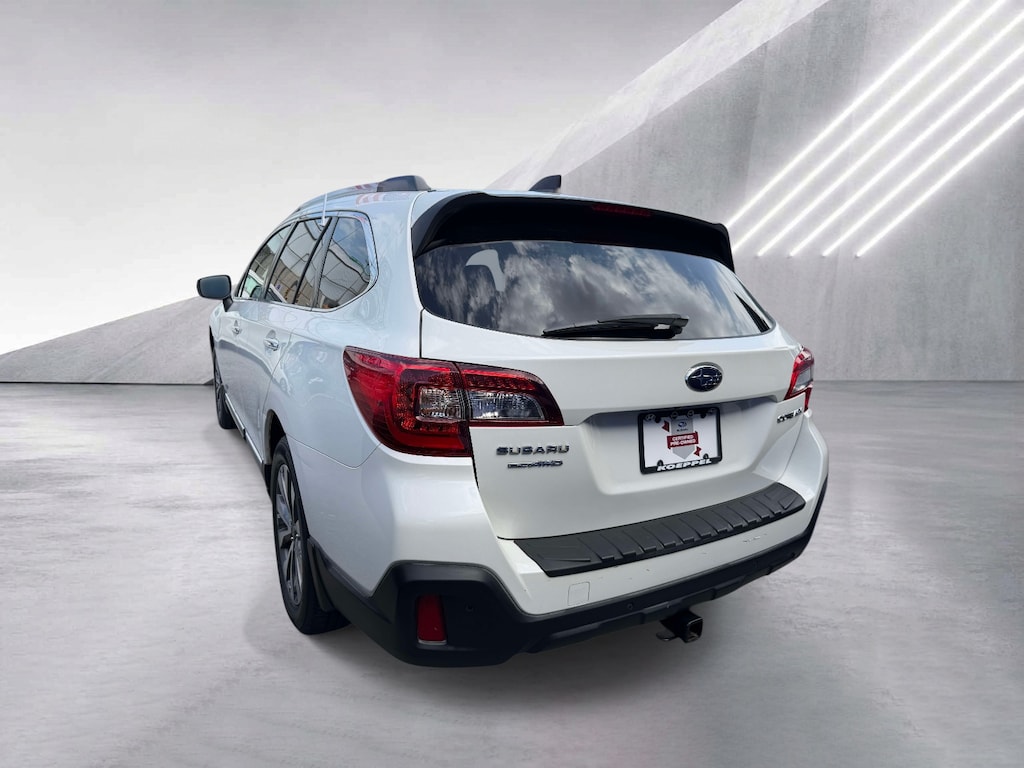 Used 2019 Subaru Outback 2.5i SUV