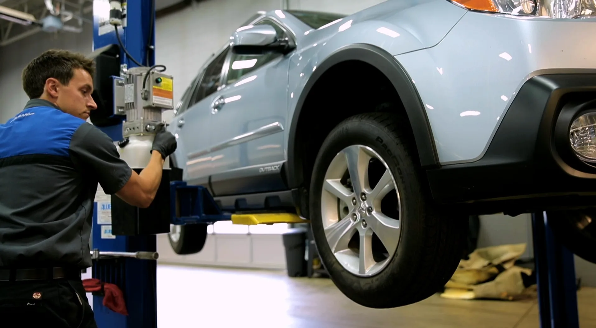 Koeppel Subaru technician performing routine maintenance
