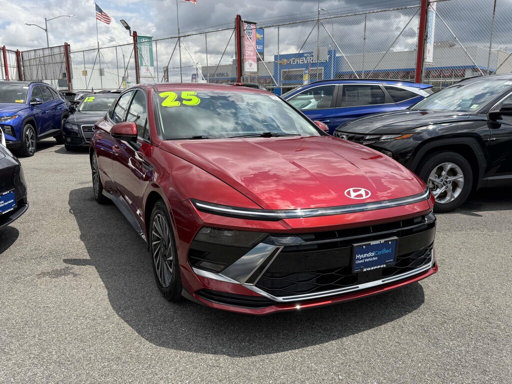 Used 2025 Hyundai Sonata Hybrid