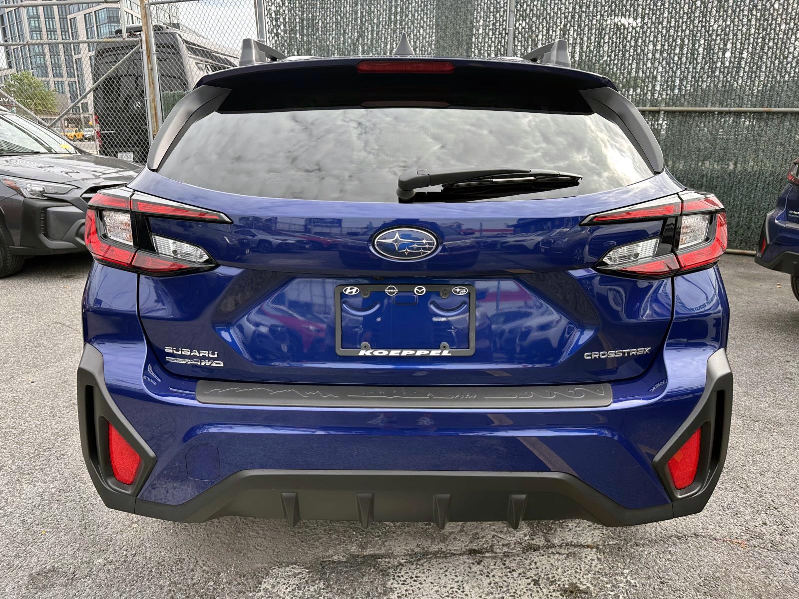 2024 Subaru Crosstrek Premium photo 3