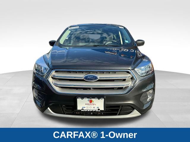 Used 2019 Ford Escape SE with VIN 1FMCU9GD1KUA00577 for sale in Long Island City, NY