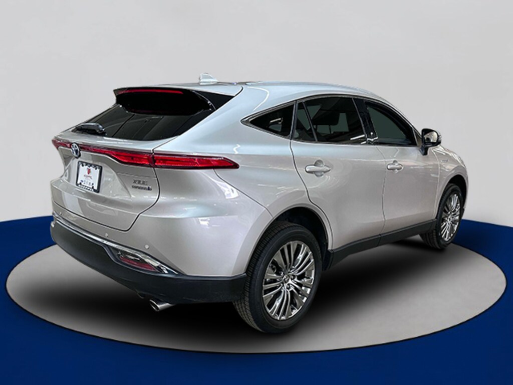 Used 2021 Toyota Venza