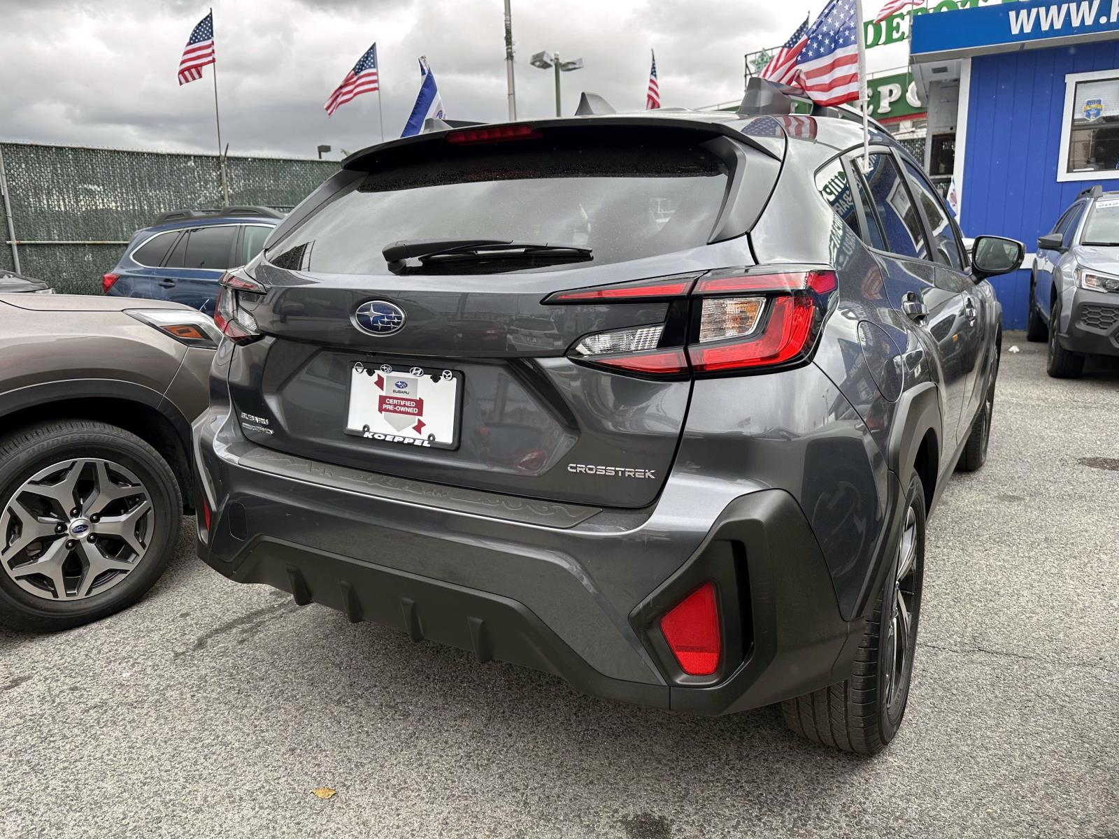 2024 Subaru Crosstrek Premium photo 2
