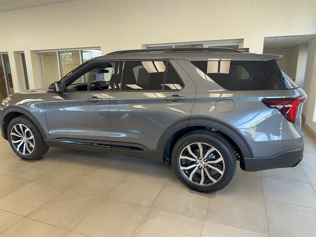 New 2027 Ford Explorer ST-Line