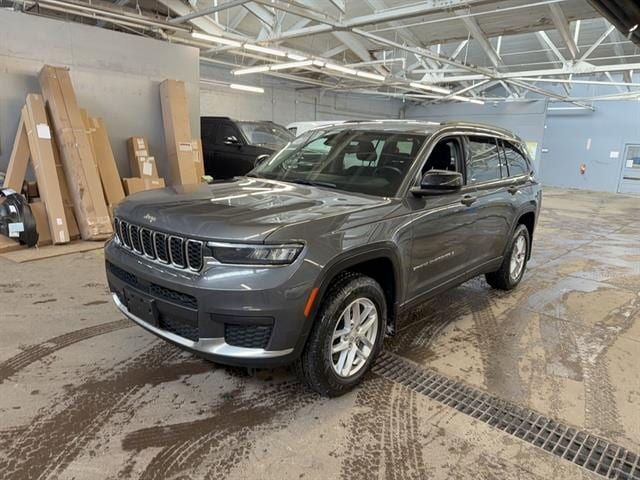 2021 Jeep Grand Cherokee L Laredo's photo