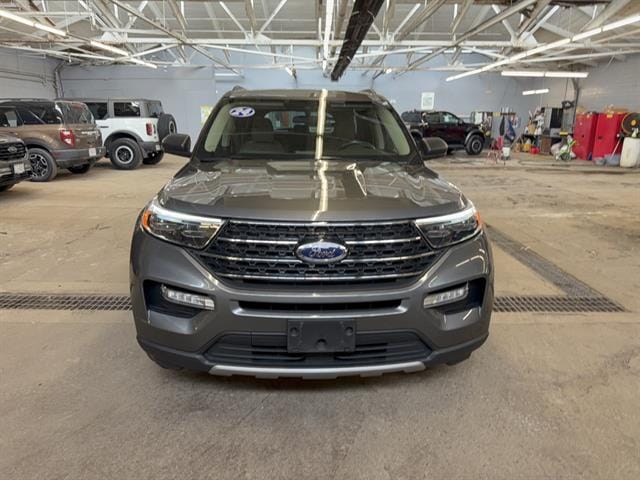 2024 Ford Explorer XLT 4WD's photo