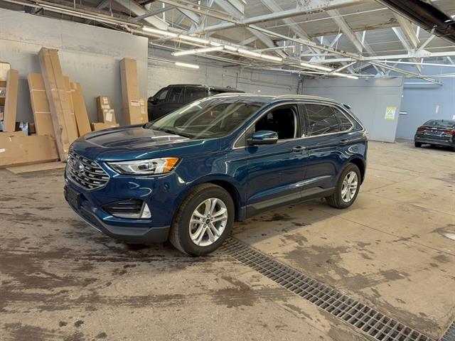 2020 Ford Edge SEL's photo