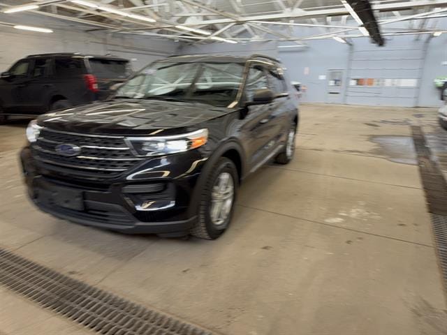 2024 Ford Explorer XLT 4WD's photo