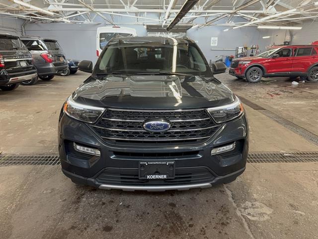 2023 Ford Explorer XLT's photo