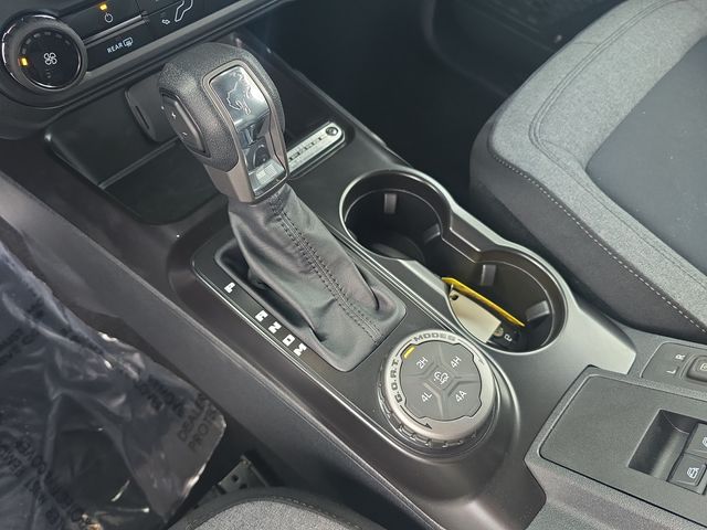 2025 Ford Bronco 2-Door Base - Photo 18