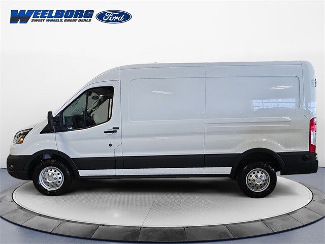 2025 Ford Transit photo 2