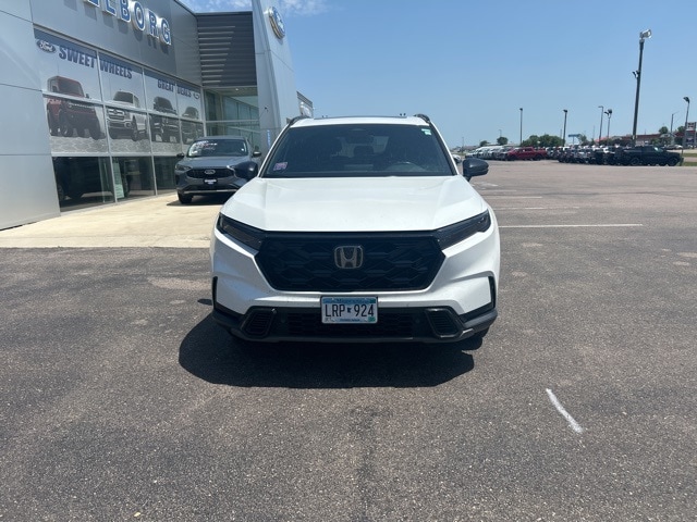 Used 2024 Honda CR-V Sport-L with VIN 7FARS6H82RE045703 for sale in Redwood Falls, Minnesota