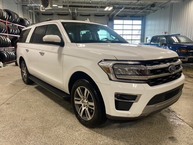 2024 Ford Expedition MAX Limited photo 3