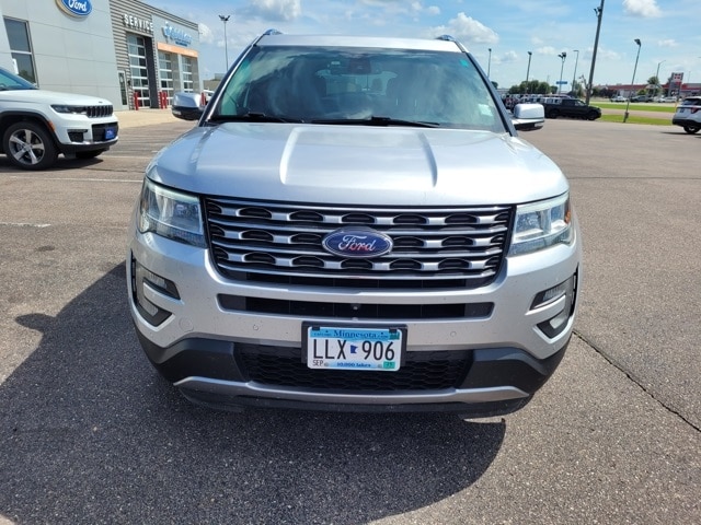 Used 2017 Ford Explorer Limited with VIN 1FM5K8FH1HGA22776 for sale in Redwood Falls, Minnesota