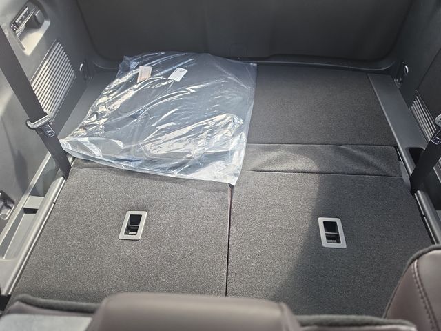 2026 Ford Explorer Platinum - Photo 22