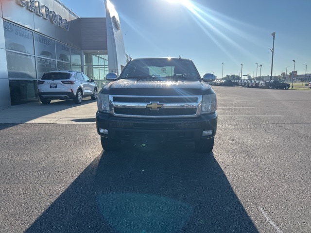 Used 2010 Chevrolet Silverado 1500 LTZ with VIN 3GCRKTE3XAG192692 for sale in Redwood Falls, Minnesota