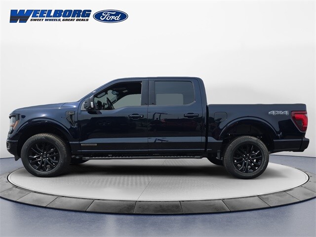 2025 Ford F-150 XLT photo 2